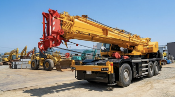 Bí quyết thuê xe cẩu giá rẻ tối ưu ngân sách công trình nhất?